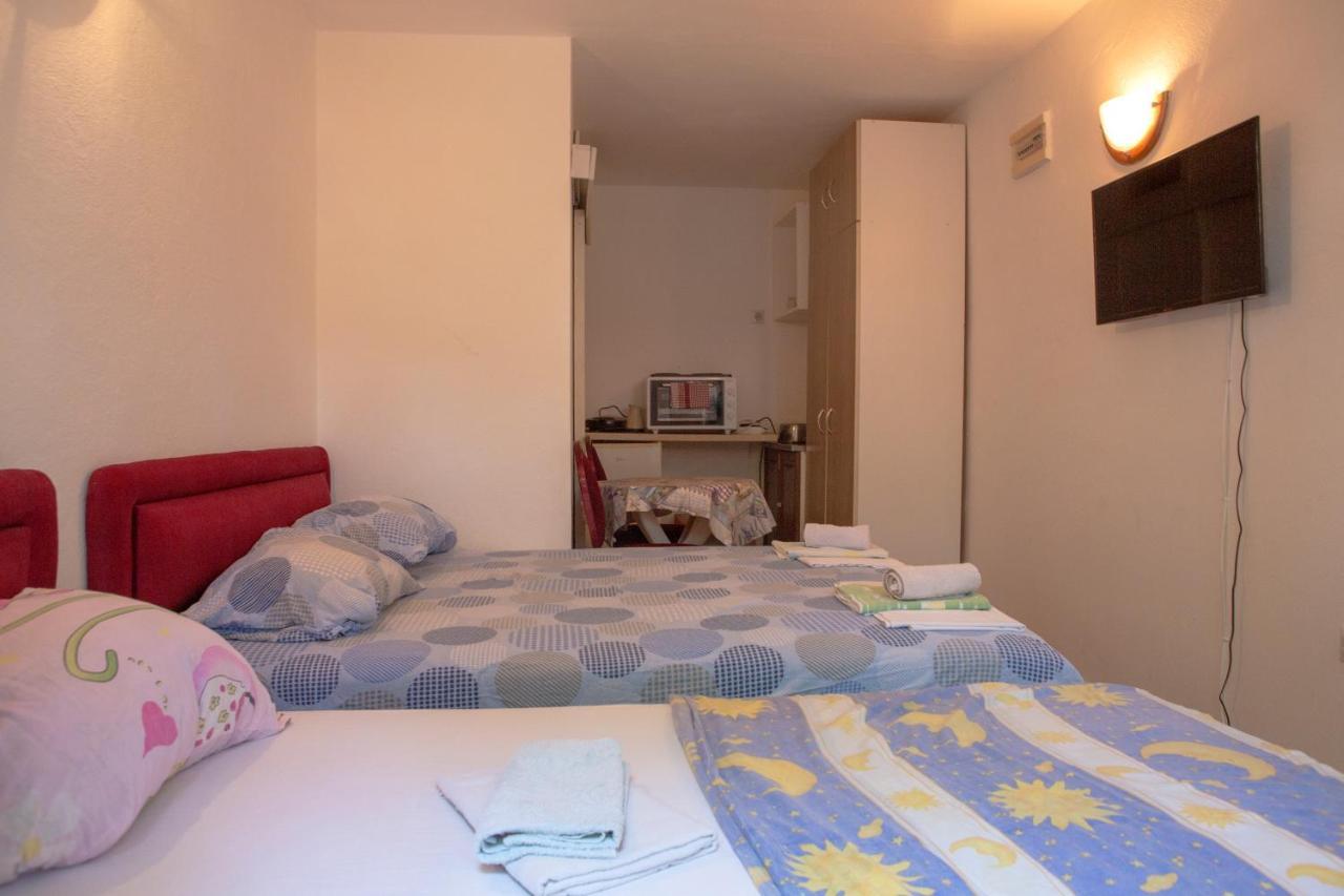 Čanj Family Apartments Vukcevic מראה חיצוני תמונה