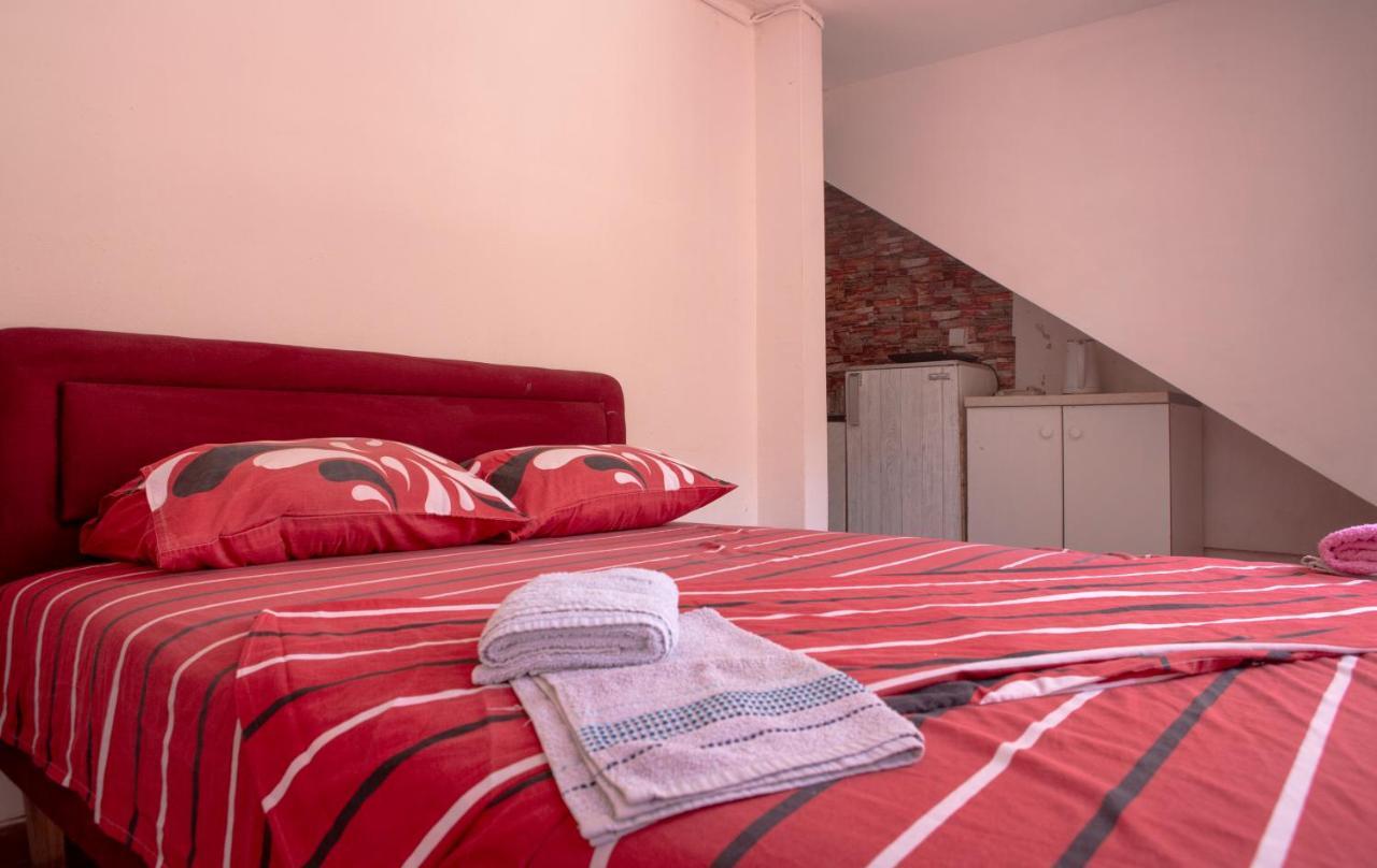 Čanj Family Apartments Vukcevic מראה חיצוני תמונה