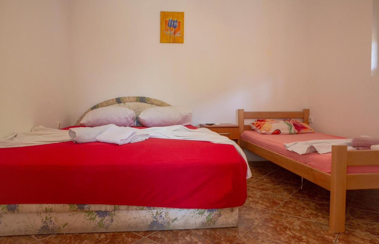 Čanj Family Apartments Vukcevic מראה חיצוני תמונה